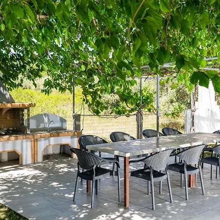 Πανσιόν Olivento Front