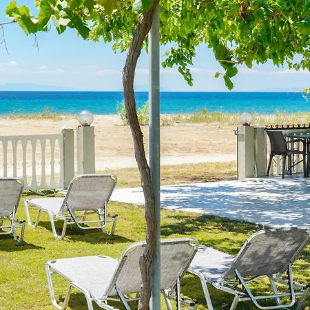 Πανσιόν Olivento Front 3*