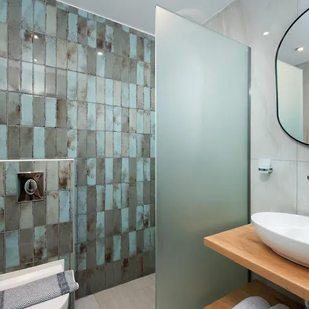 Olivento Front ポトス